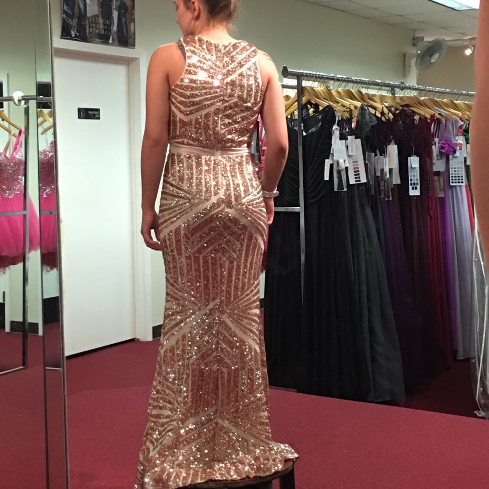 EVA Formal Sequined Dress - Picture 5 of 8